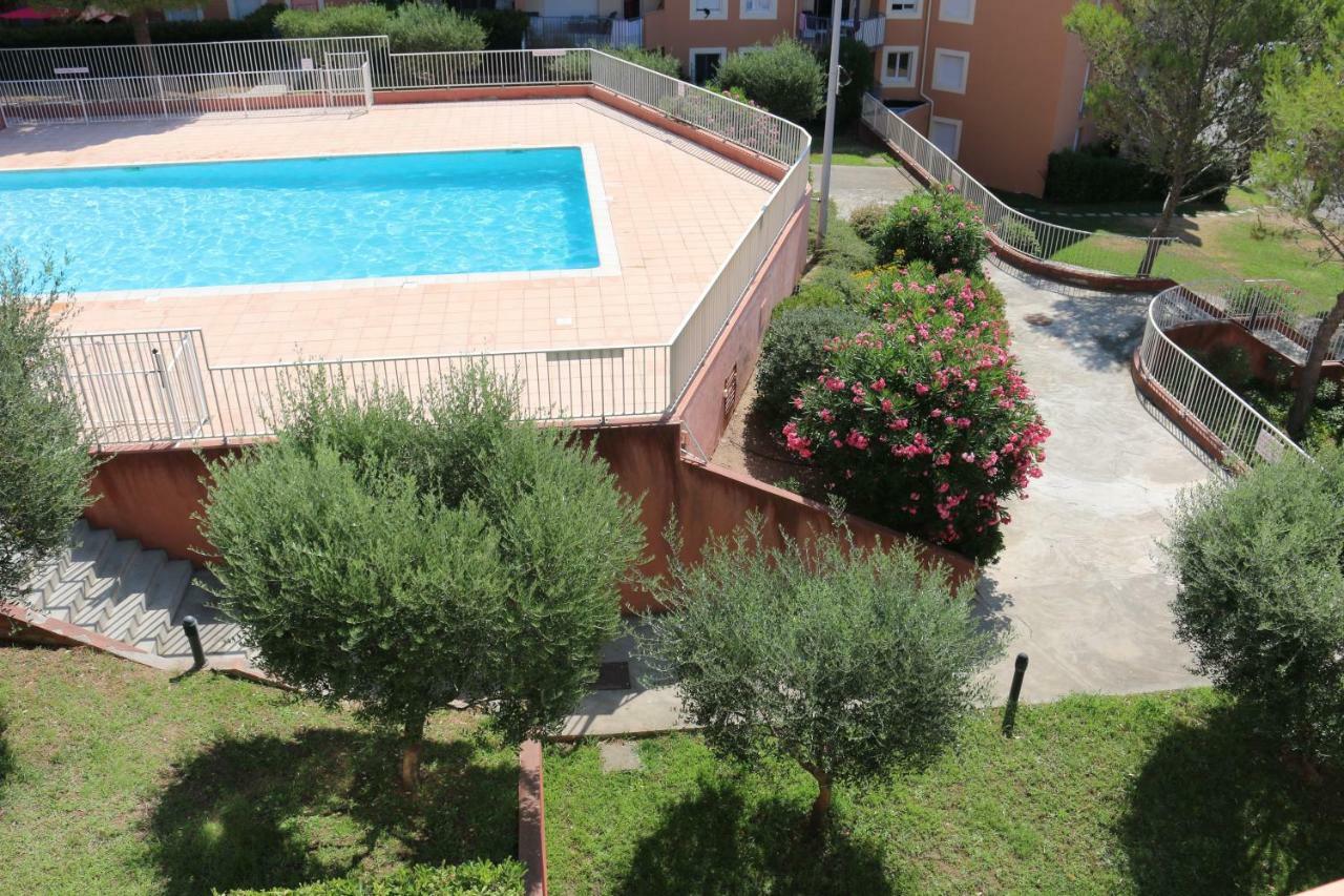 Coeur De Frejus, L'Amphitheatre, Appartement 3 Pieces Climatise, Terrasse, Barbecue, Piscine & Parking Luaran gambar